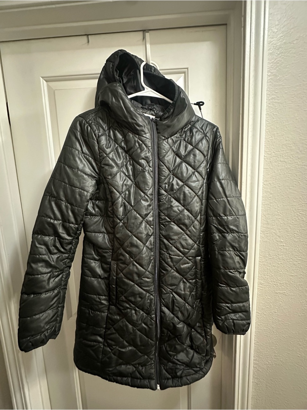 Quilted Hooded lightweight long Puffer jacket